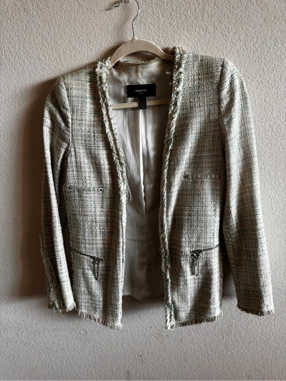 Mango open front